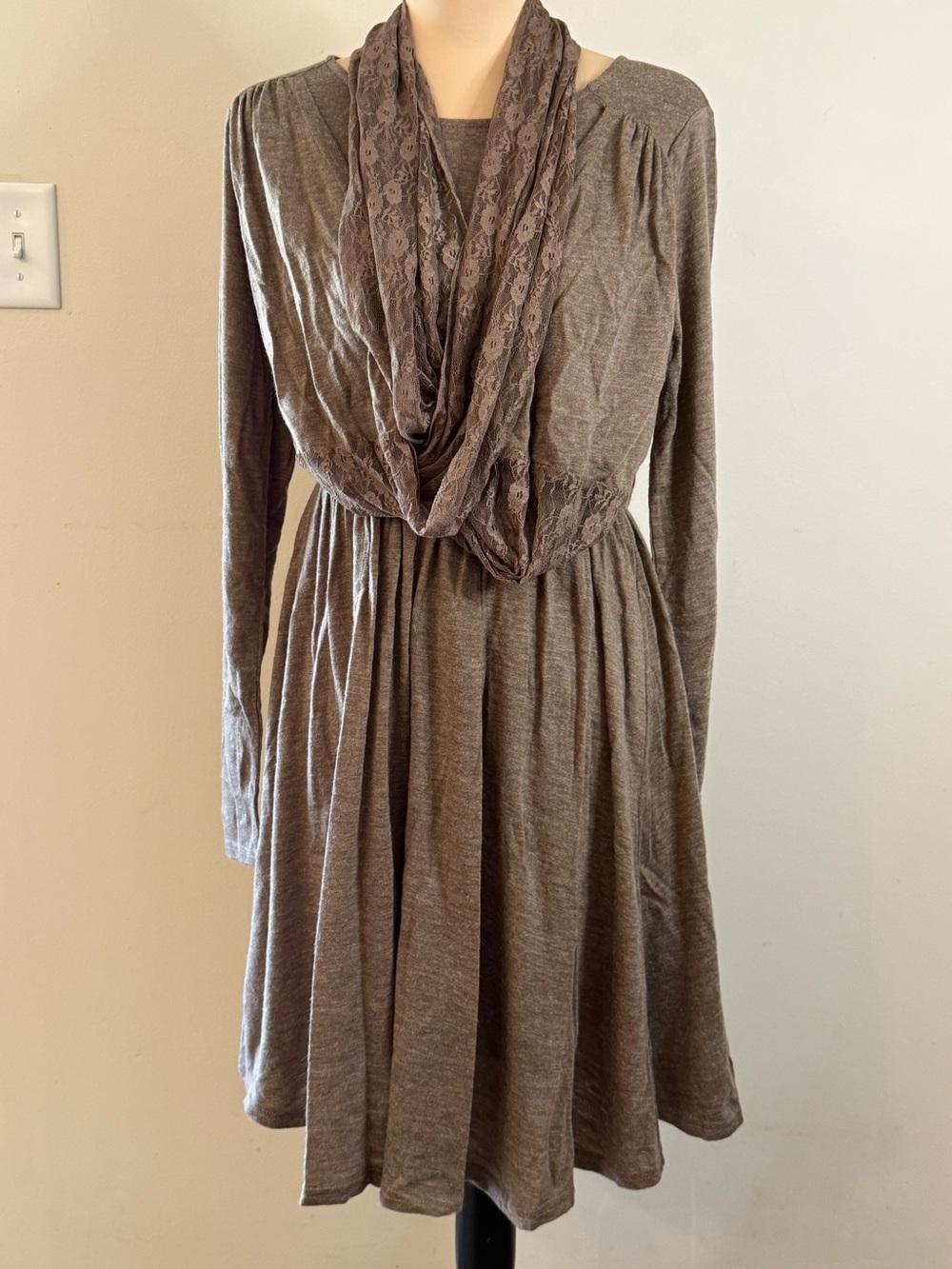 A’ Reve brown midi dress pleated skirt & floral lace scarf SZ SM
